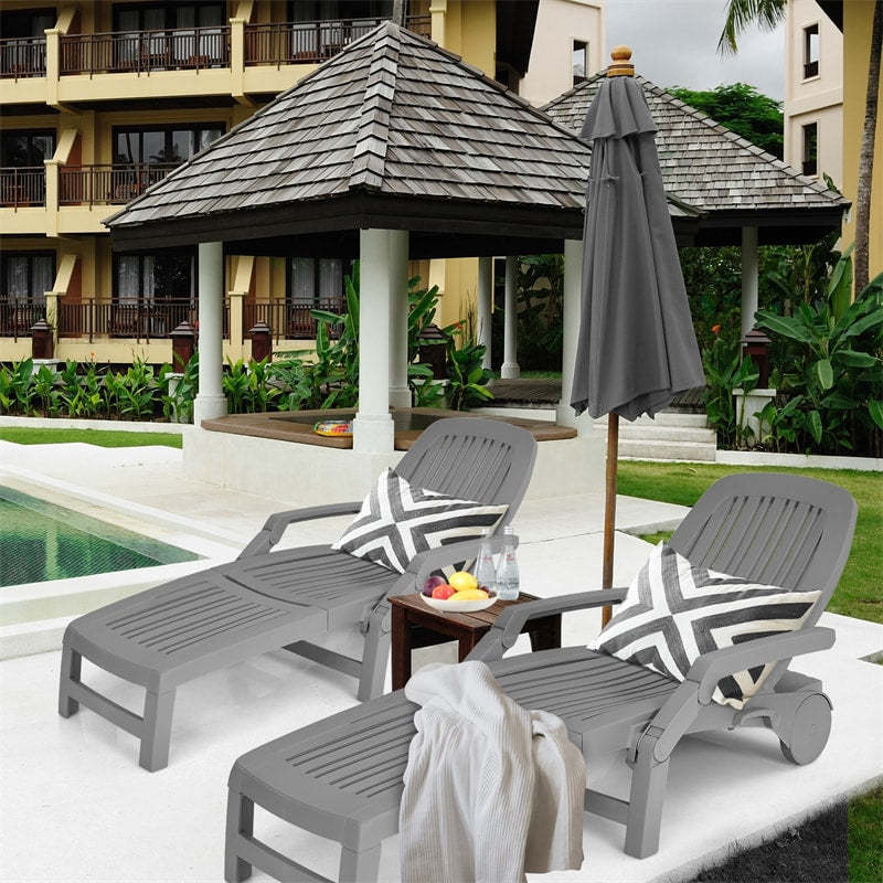 he Folding Outdoor Chaise Lounge, Weatherproof Plastic Lounge Chair with 6-Position Adjustable Backrest & Wheels for Poolside, Patio, Beach