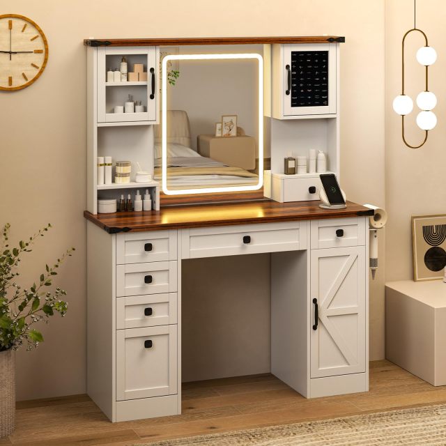 44.5'' Farmhouse Dressing Table w/Charging Station for Girls